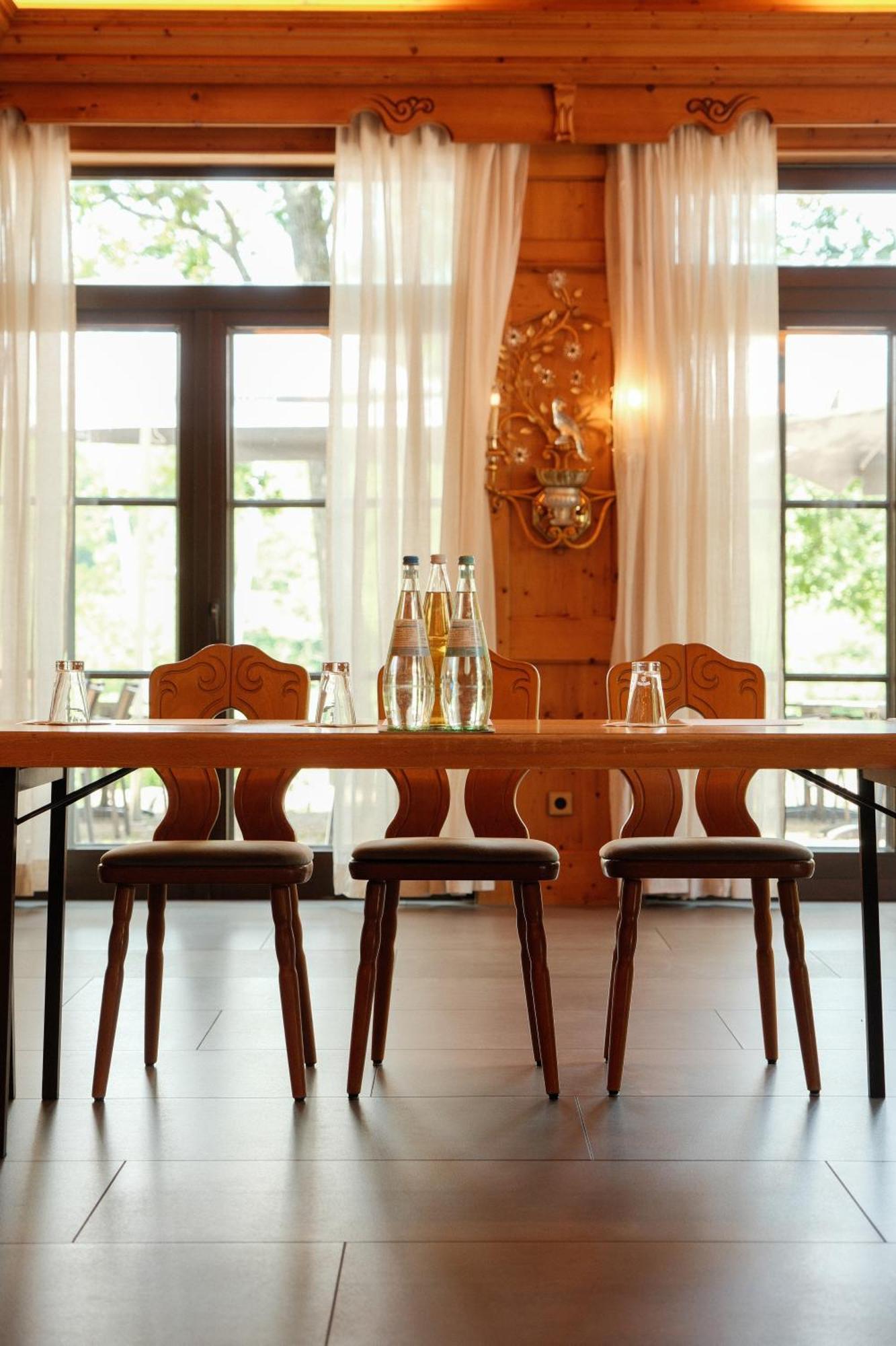 Hotel-Restaurant Kreuzberghof Tagungs- Und Veranstaltungshotel Tiefenbach  Zewnętrze zdjęcie